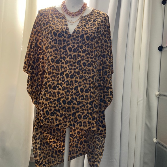 CBR Tops - Overside Leopard Print Blouse